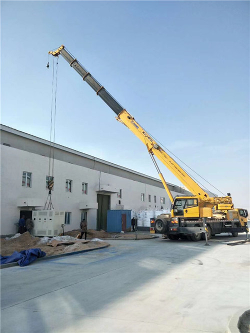 新吴区“超载就喊停”—— 吊车的 “重量保镖” 技术